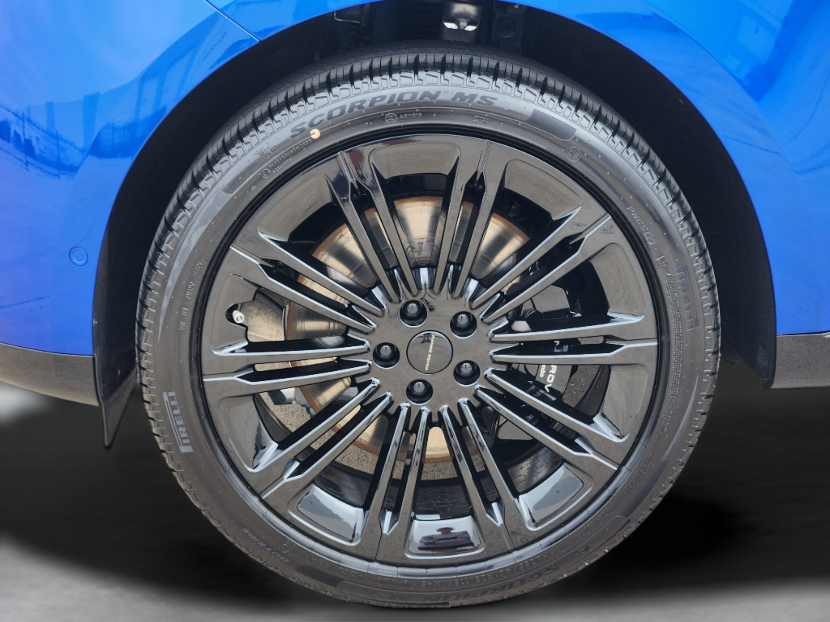 New 2026 Land Rover Range Rover SE AWD/4WD image 30
