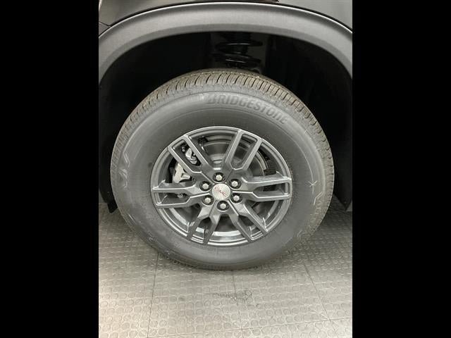 New 2026 GMC Acadia Elevation w/ LPO, Floor Liner Package AWD/4WD image 38