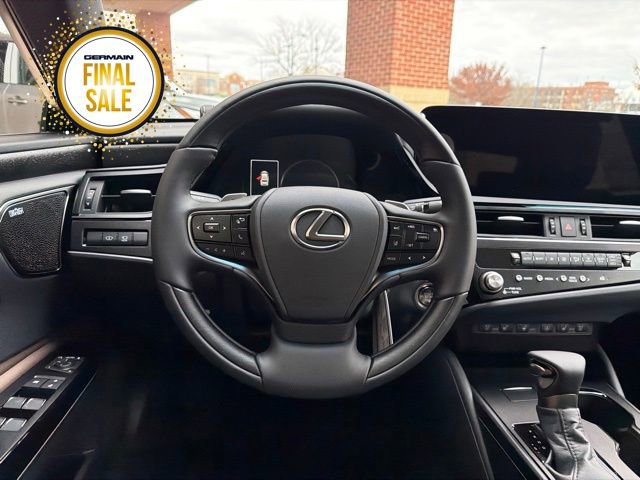 New 2025 Lexus ES 350 Ultra Luxury image 14