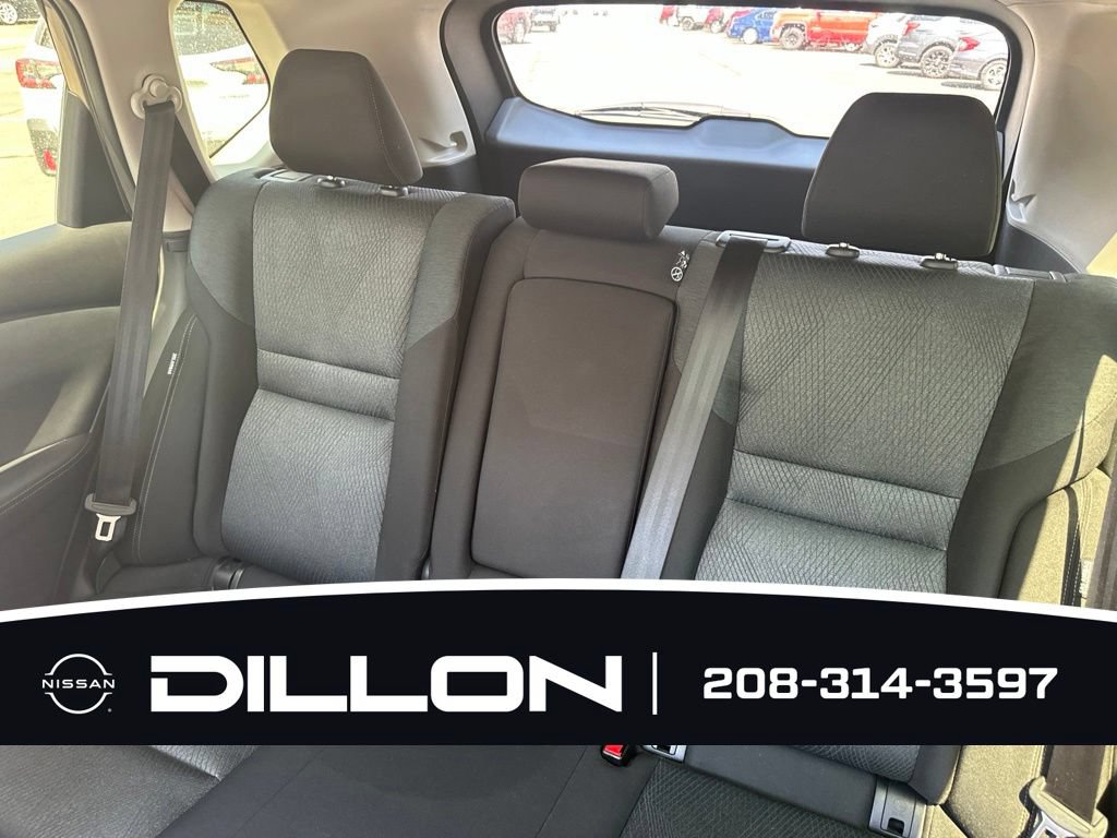 Certified 2025 Nissan Rogue SV AWD/4WD image 7