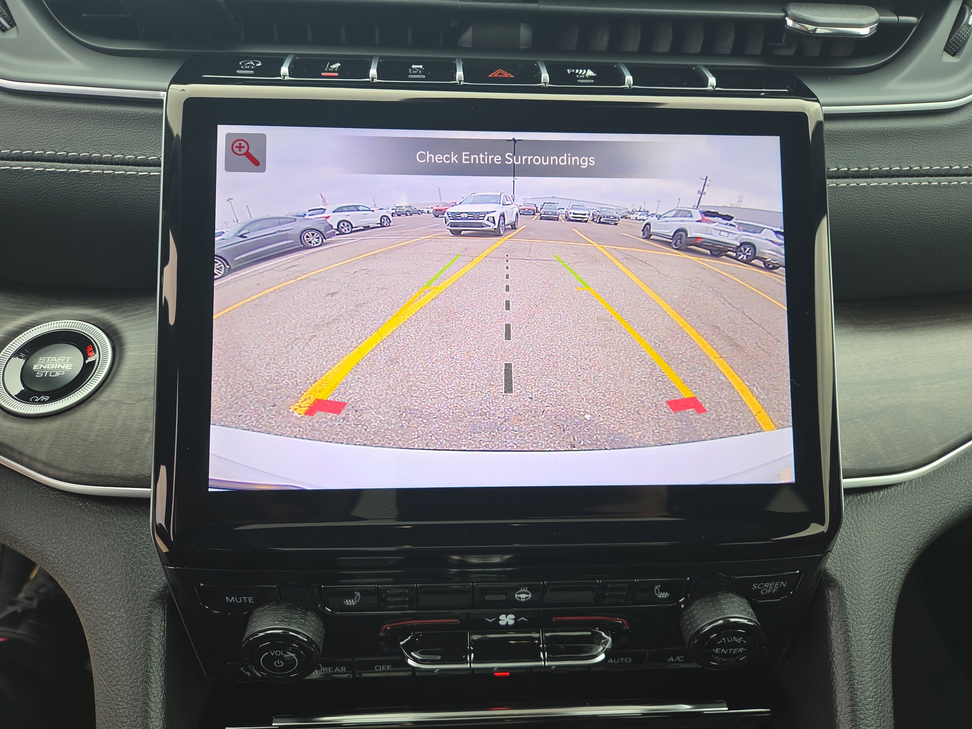 New 2025 Jeep Grand Cherokee L Limited w/ Trailer Tow Package image 13