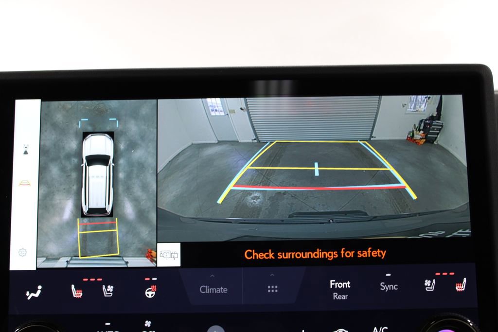 Used 2024 Lexus GX 550 image 29