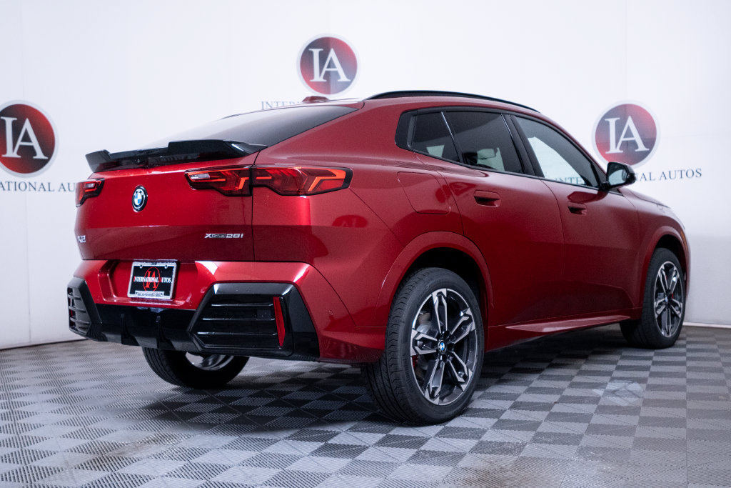 New 2026 BMW X2 xDrive28i w/ Technology Package AWD/4WD image 6