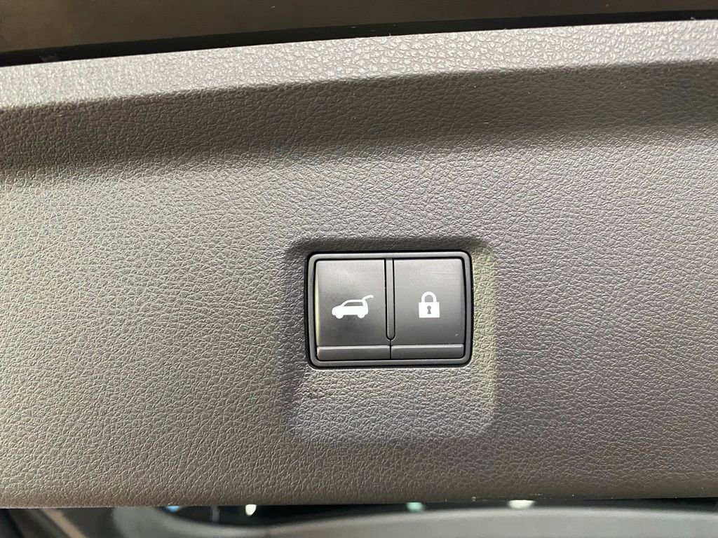 Used 2022 INFINITI QX60 Luxe image 45