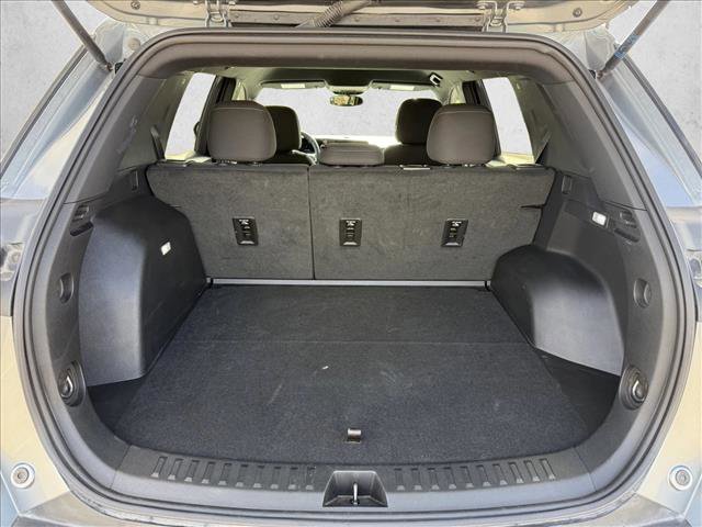 Used 2025 Chevrolet Equinox LT image 7