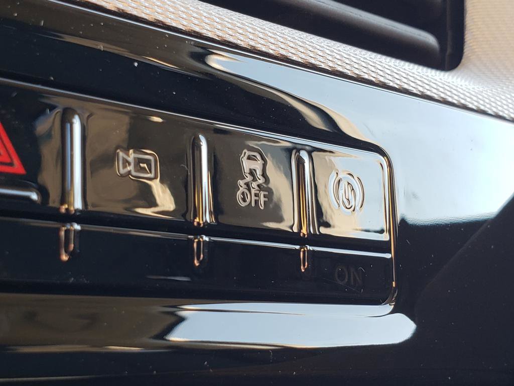 New 2026 Ford Explorer Active image 25