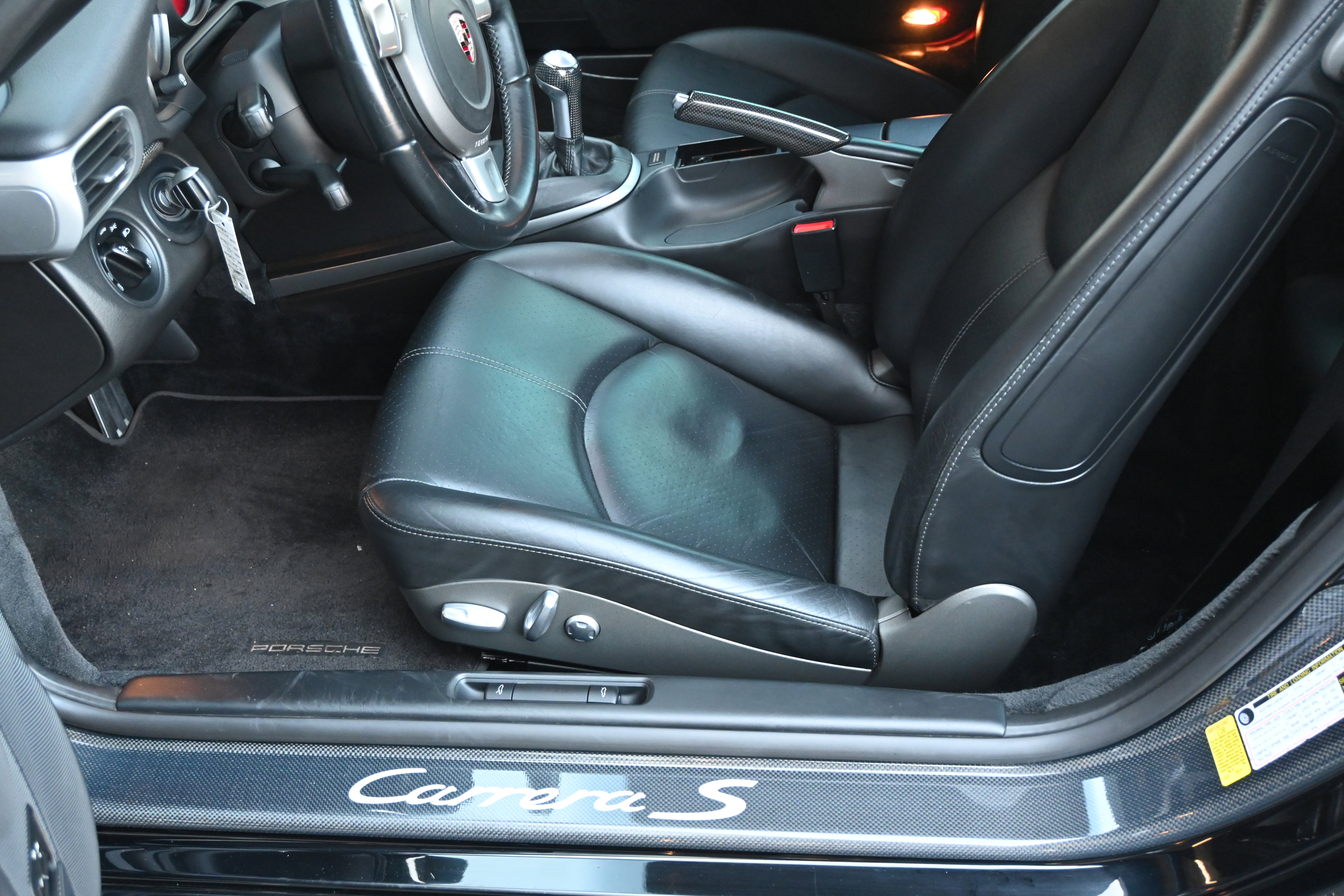 Used 2007 Porsche 911 Carrera S image 32