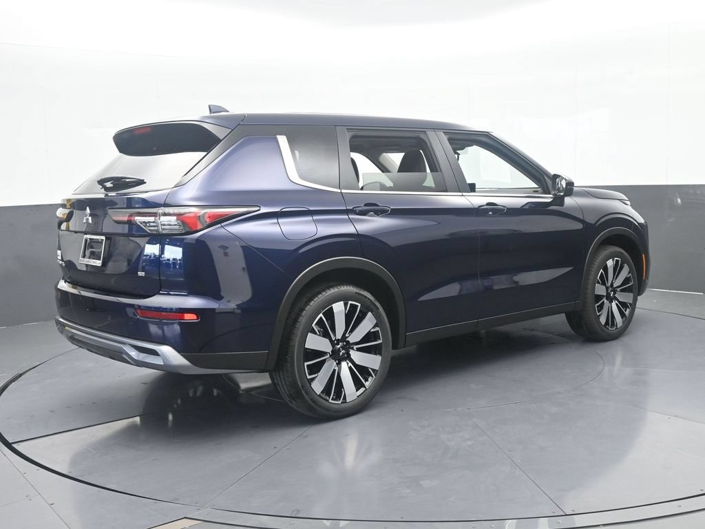 New 2026 Mitsubishi Outlander SE FWD image 6