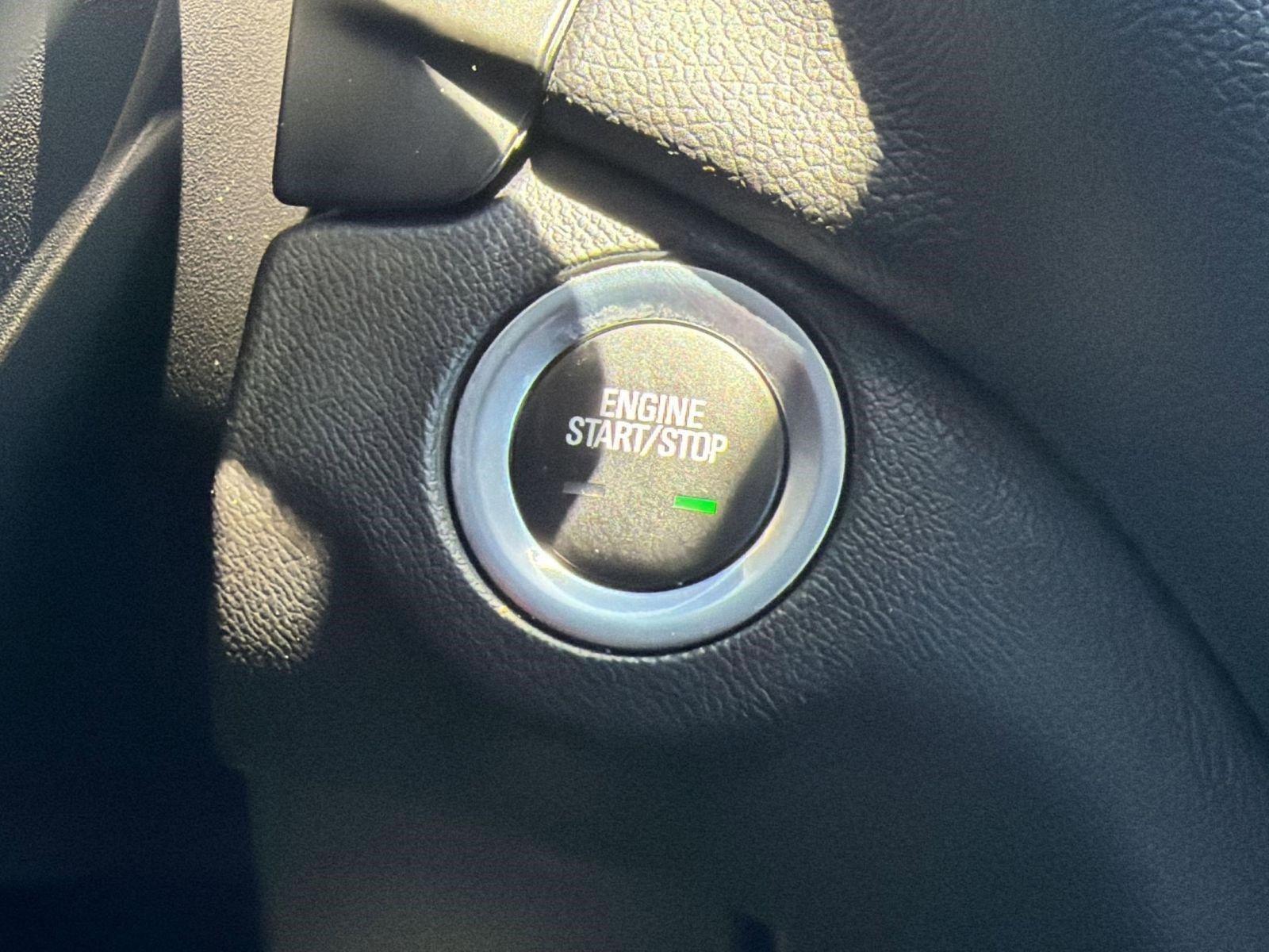 Used 2023 Chevrolet Equinox LT AWD/4WD image 23