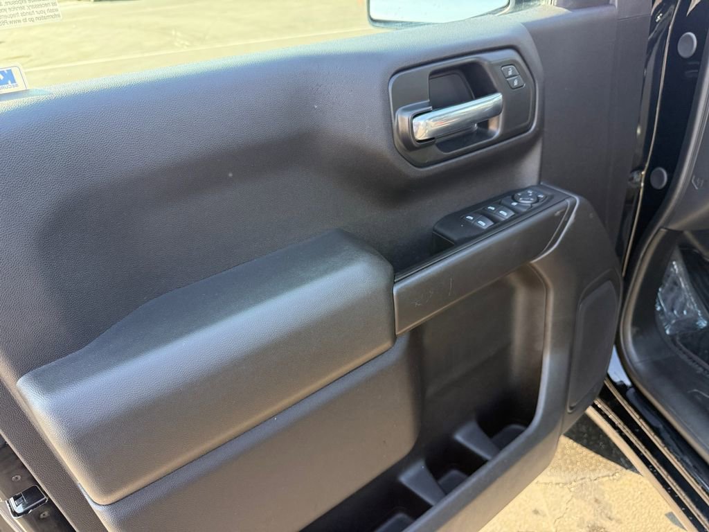 Certified 2024 Chevrolet Silverado 1500 Custom image 11