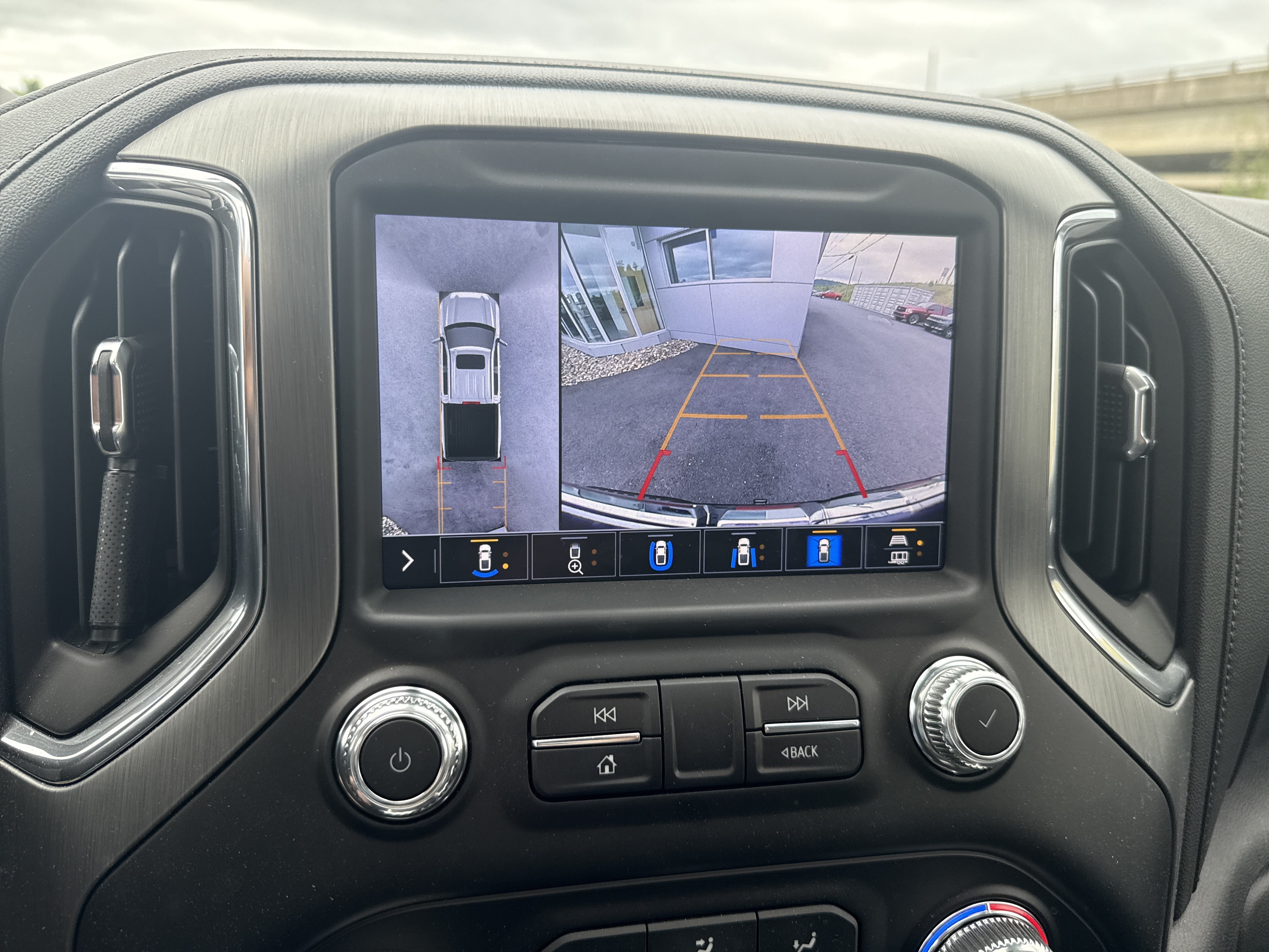 Used 2022 GMC Sierra 1500 Denali w/ Denali Reserve Package AWD/4WD image 26