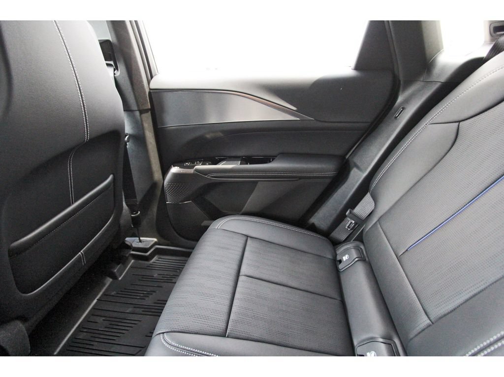 New 2027 Cadillac Lyriq Luxury RWD image 12