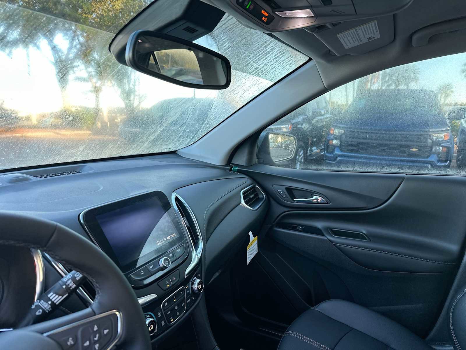 Certified 2024 Chevrolet Equinox Premier FWD image 11