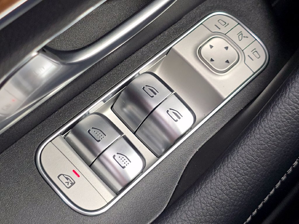 Certified 2026 Mercedes-Benz GLE 450 4MATIC image 30
