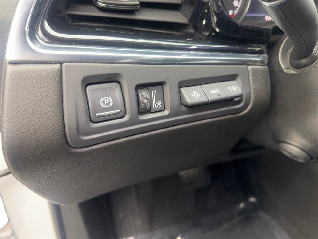 Used 2021 Cadillac XT6 Premium Luxury image 60