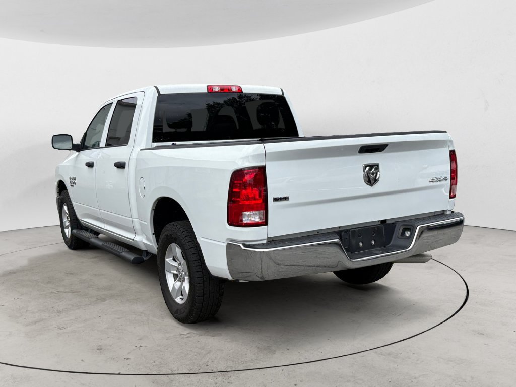 Used 2023 RAM 1500 Classic SLT AWD/4WD image 5