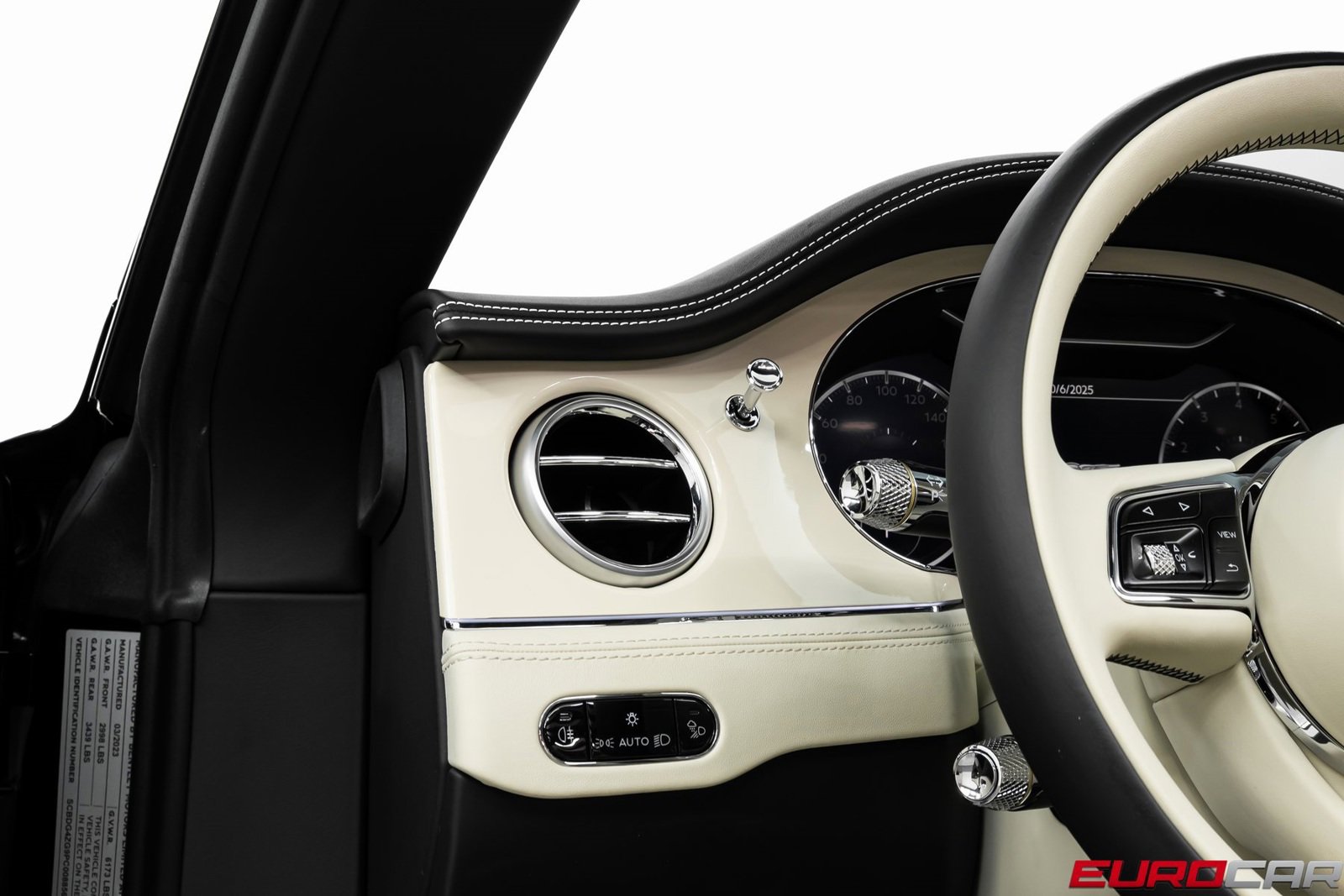 Used 2023 Bentley Continental GT Mulliner image 26