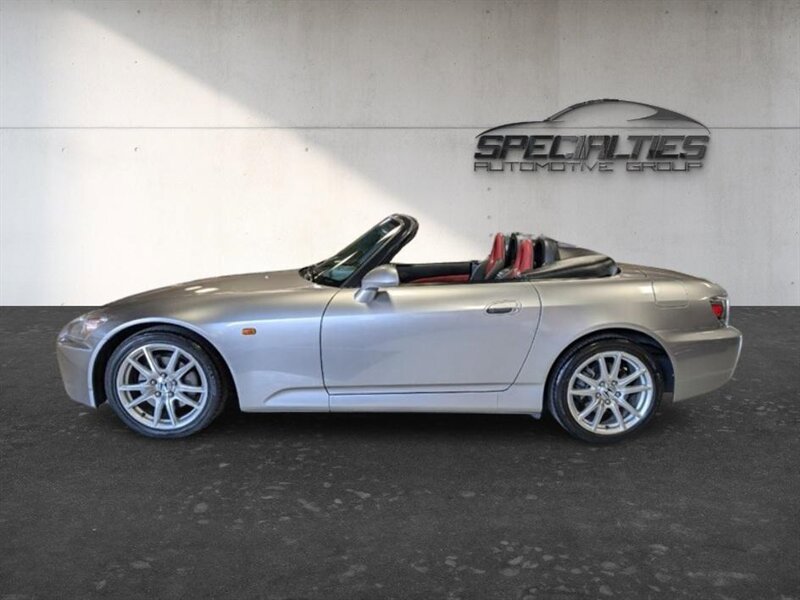 Used 2005 Honda S2000 image 7