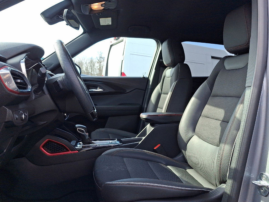 Used 2023 Chevrolet TrailBlazer RS image 11