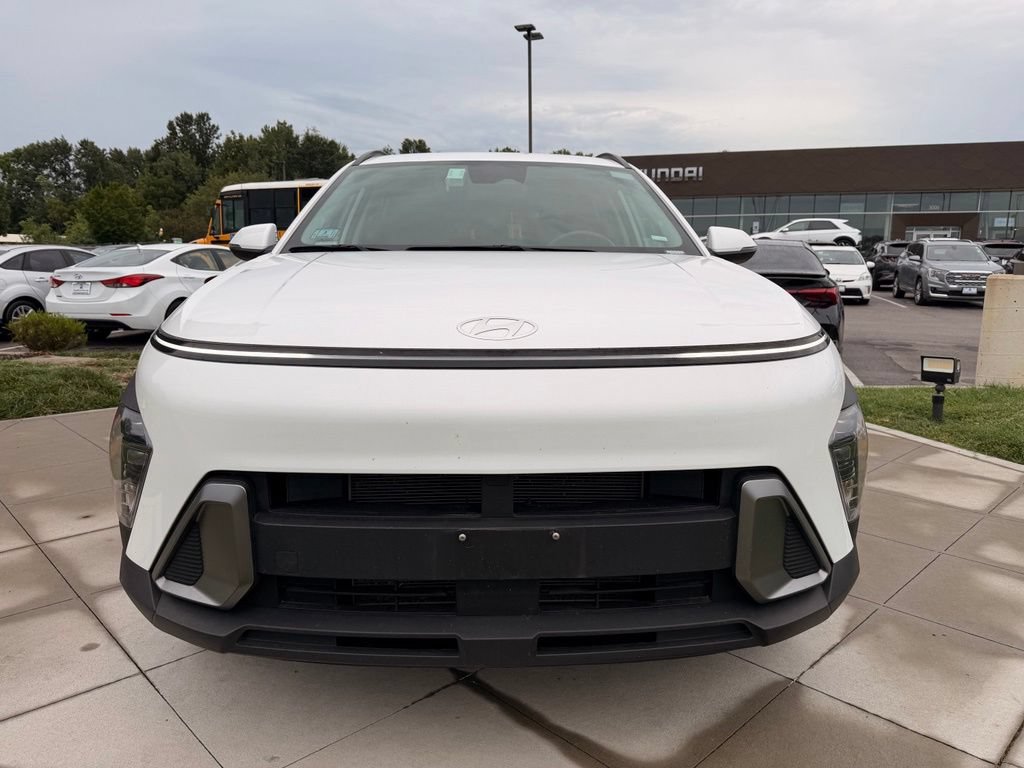 Used 2025 Hyundai Kona SEL AWD/4WD image 12