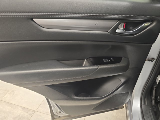 Used 2021 MAZDA CX-5 Touring FWD image 17