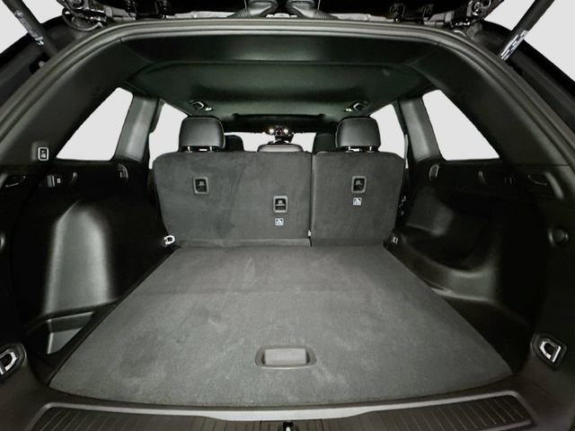 New 2025 Jeep Grand Cherokee Altitude image 30