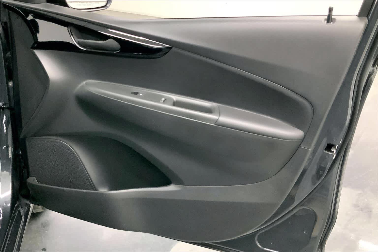 Used 2022 Chevrolet Spark LT FWD image 20