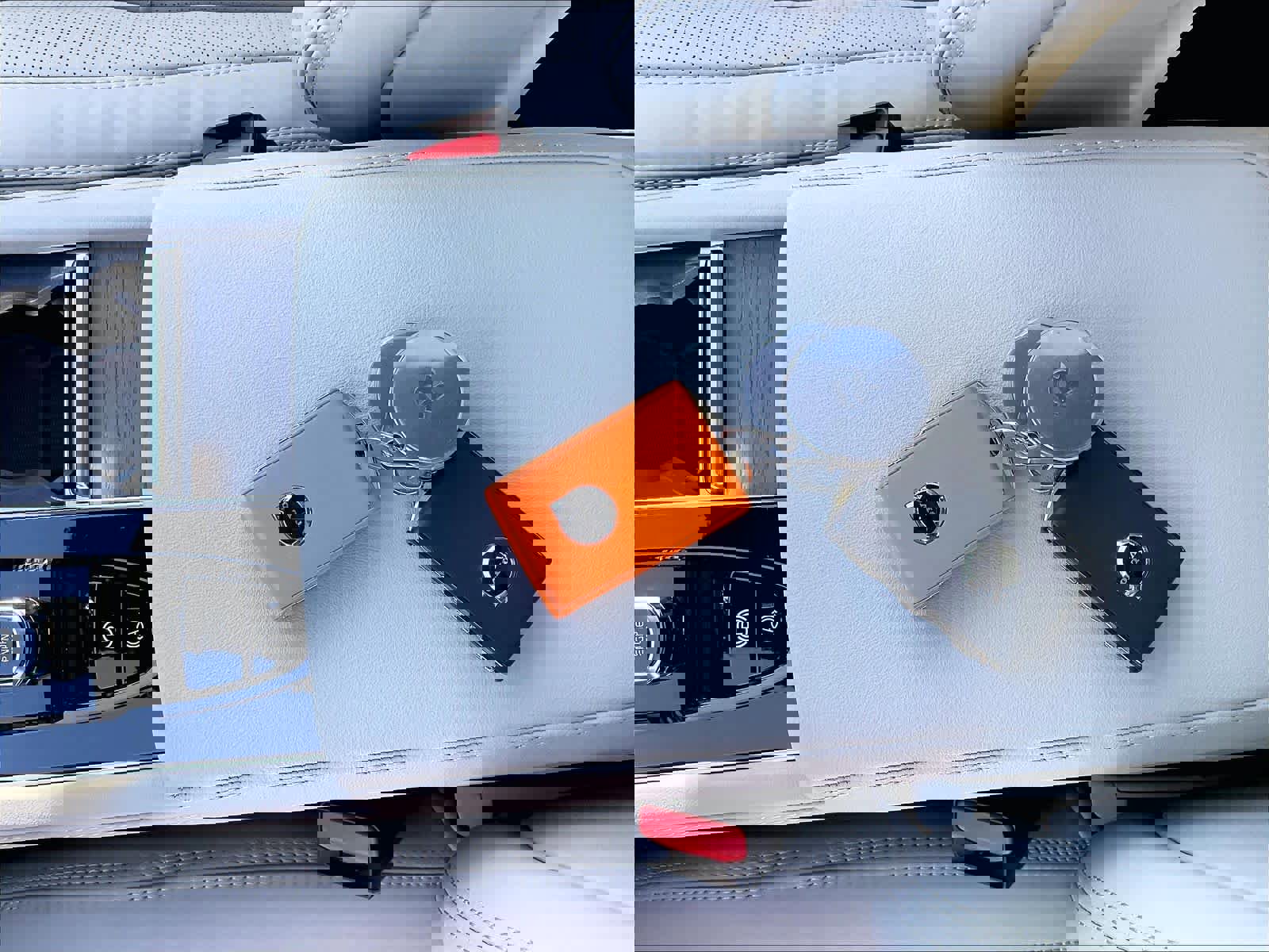 New 2026 Volvo XC90 B6 Ultra w/ Protection Package image 35