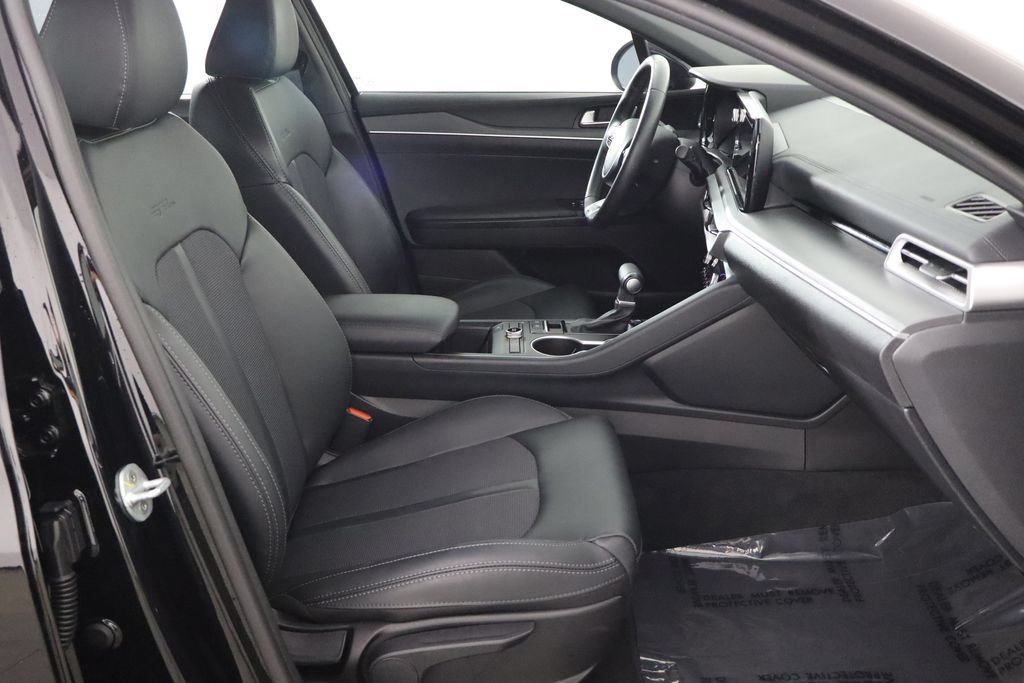 Used 2023 Kia K5 GT-Line w/ GT-Line Premium Package FWD image 17