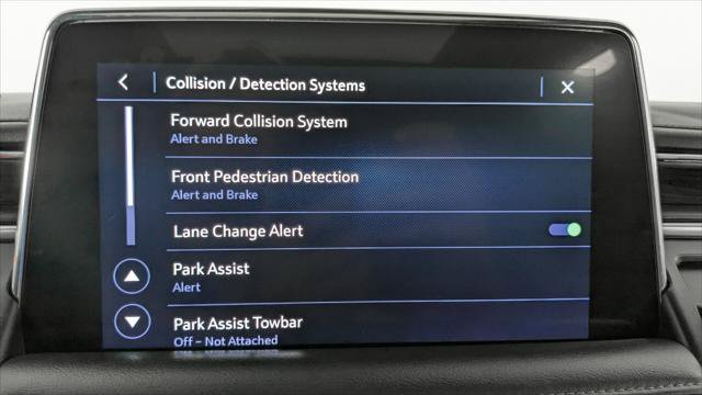 Used 2021 Chevrolet Suburban Z71 w/ Z71 Signature Package AWD/4WD image 35