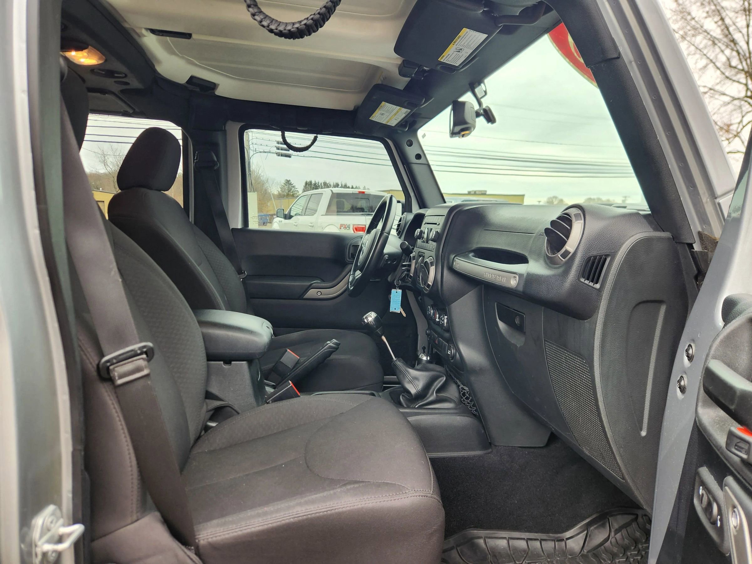 Used 2015 Jeep Wrangler Unlimited Sport w/ Quick Order Package 23S image 34