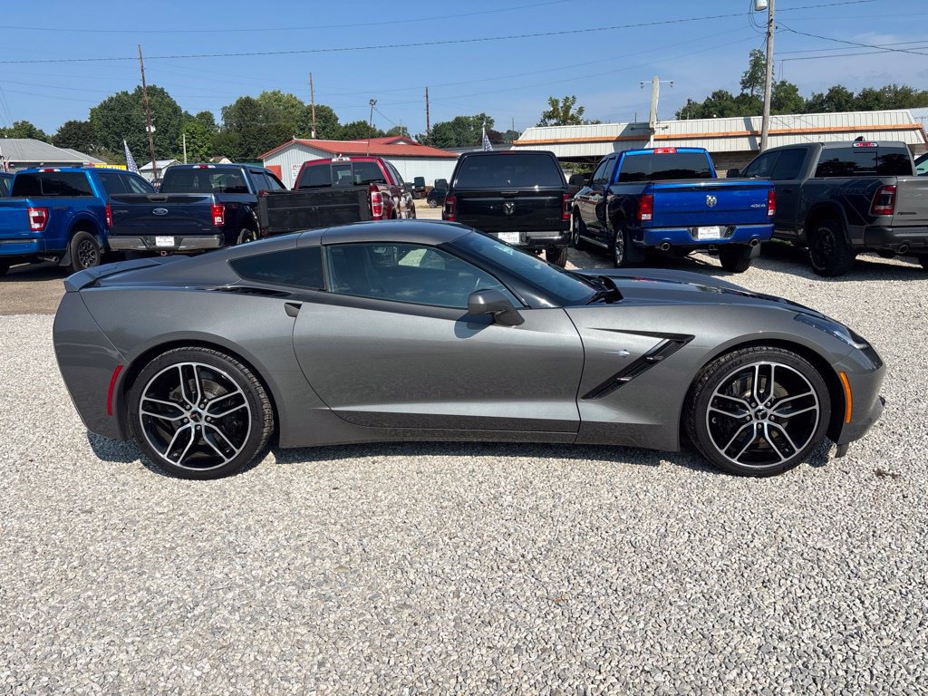 Used 2016 Chevrolet Corvette Stingray Coupe w/ 3LT Preferred Equipment Group RWD image 5