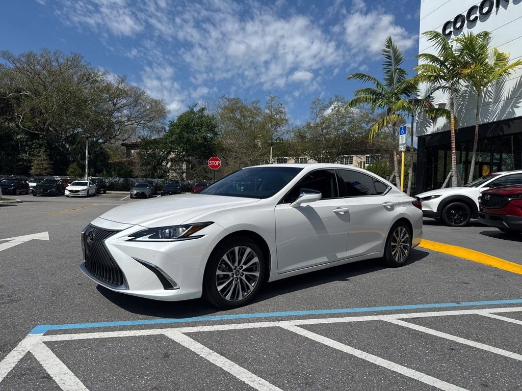 Used 2021 Lexus ES 350 w/ Premium Package image 9