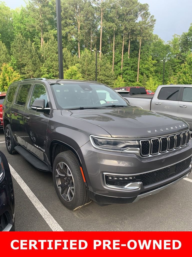 Used 2023 Jeep Wagoneer Series III w/ Preferred Equipment Group image 3