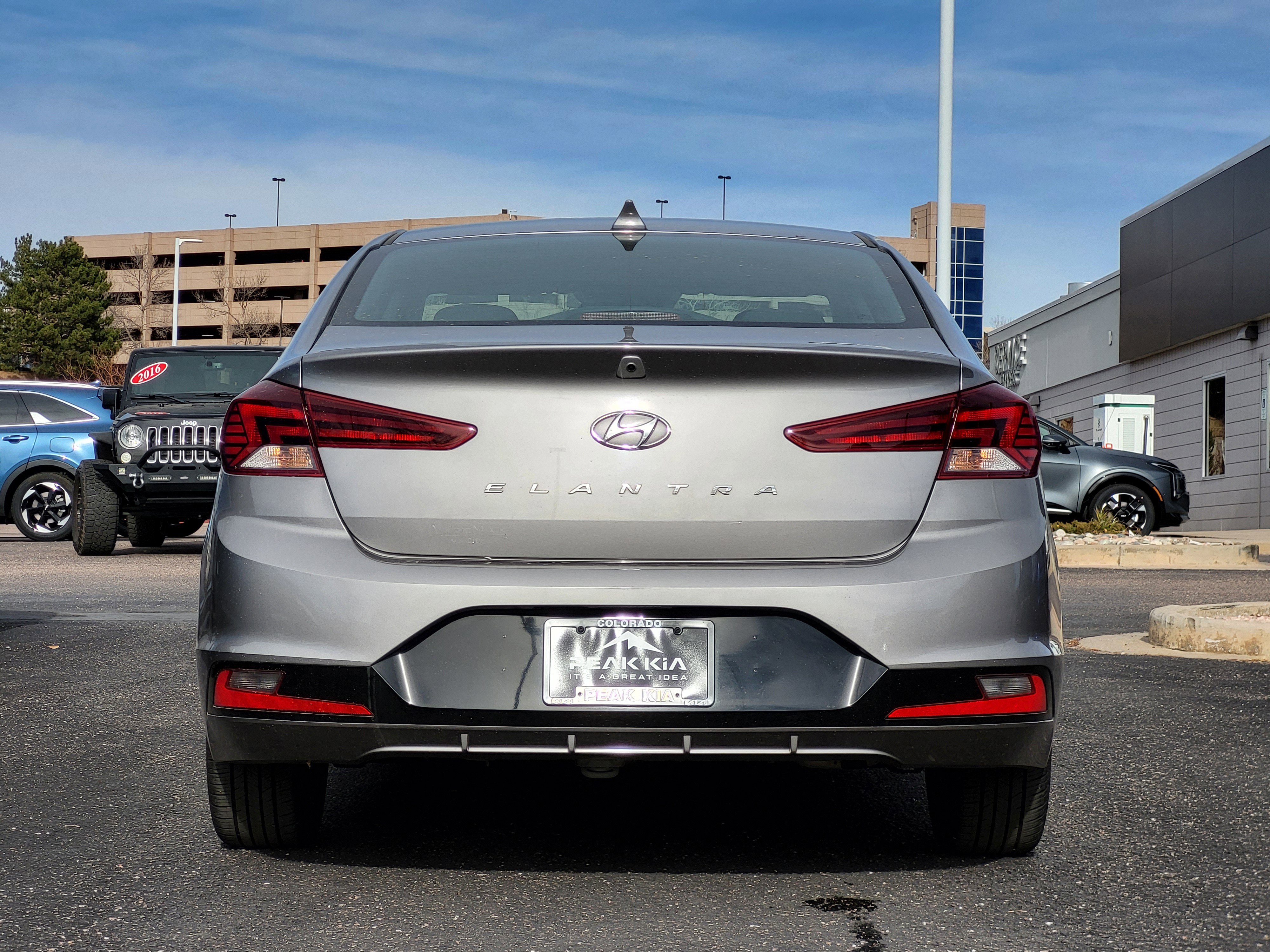 Used 2020 Hyundai Elantra Value Edition w/ Cargo Package (C1) image 12