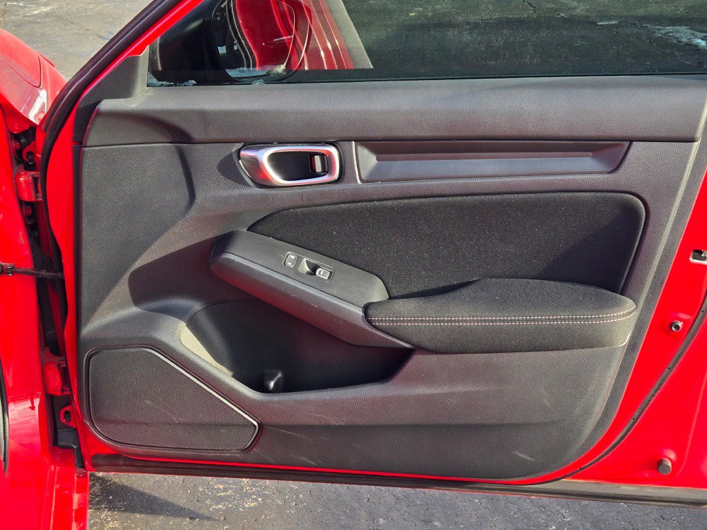 Used 2023 Honda Civic Sport image 5