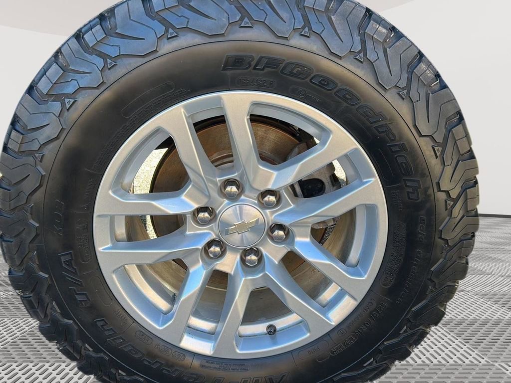 Used 2021 Chevrolet Silverado 1500 LTZ w/ LTZ Convenience Package II image 28