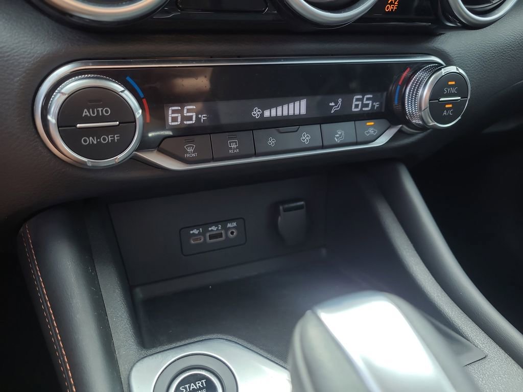 Certified 2021 Nissan Sentra SR FWD image 22