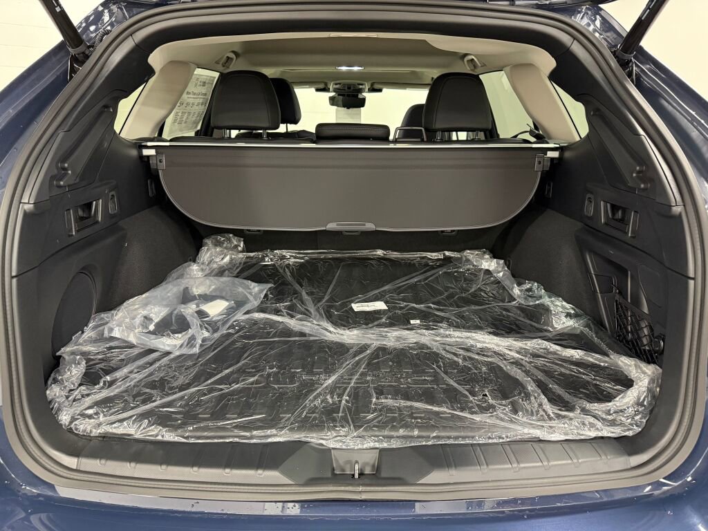 Certified 2025 Subaru Outback Touring image 9