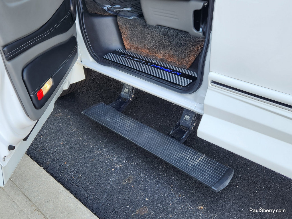 Used 2021 Chevrolet Express 2500 LS w/ Enhanced Convenience Package image 40