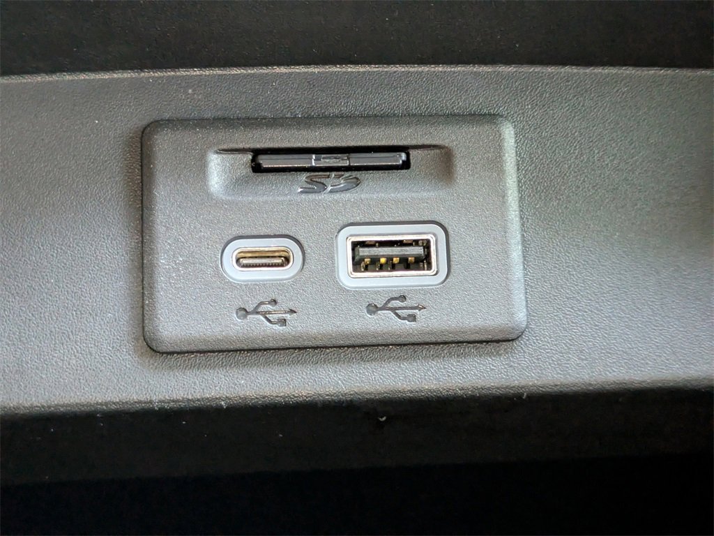 Used 2021 GMC Yukon AT4 w/ Rear Media and Nav Package image 37