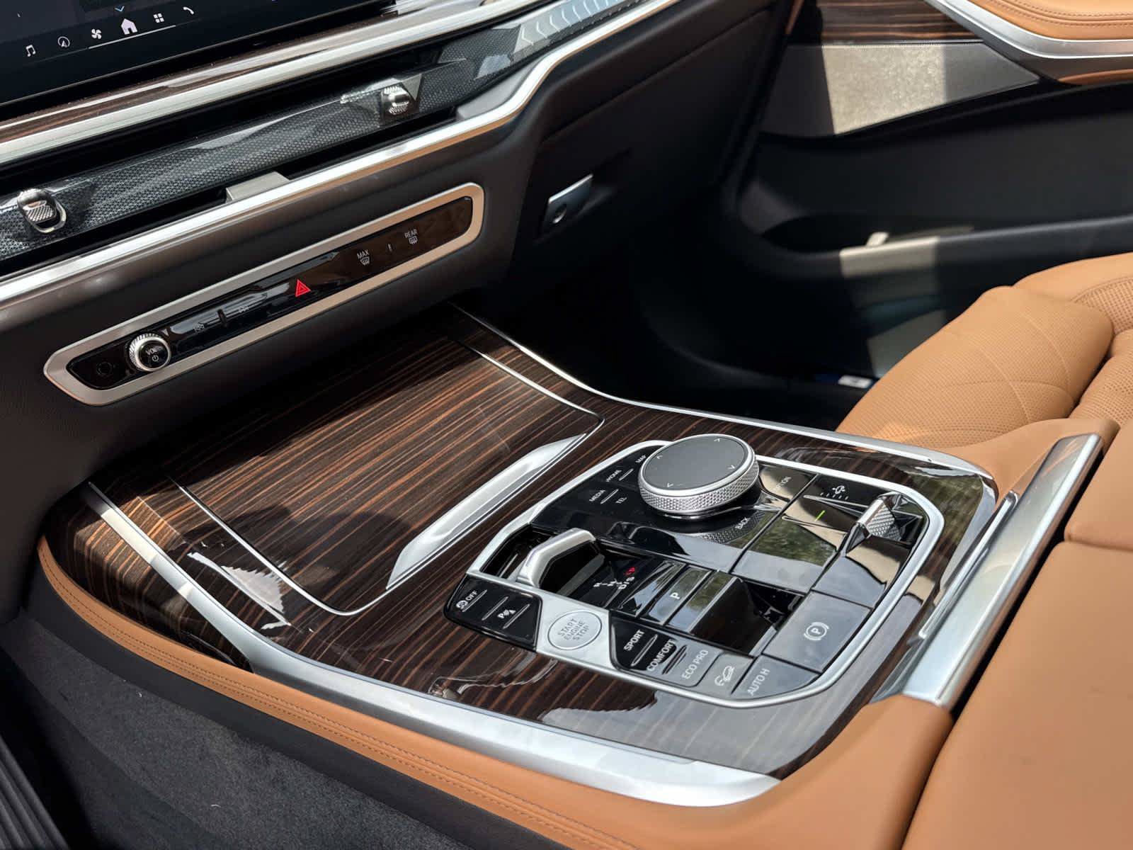 New 2027 BMW X7 xDrive40i w/ Premium Package AWD/4WD image 22