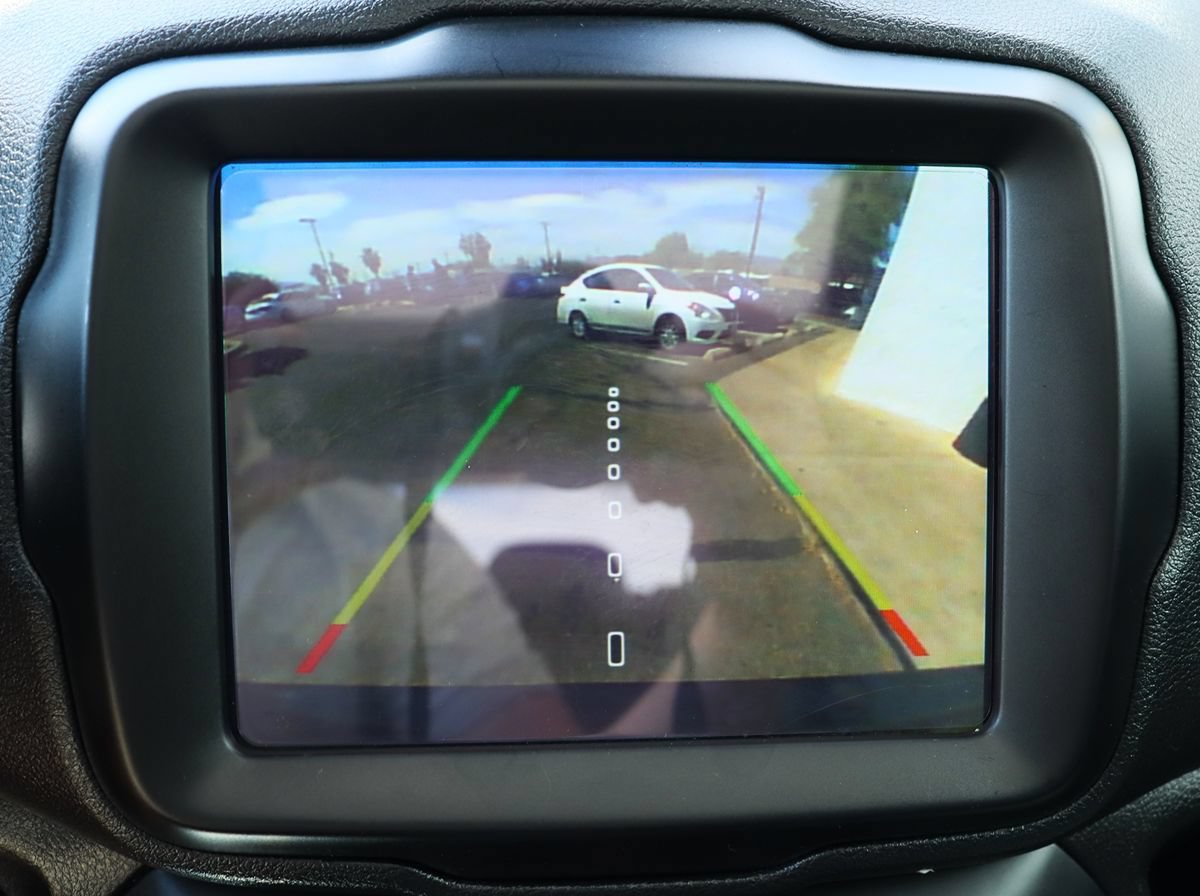 Used 2019 Jeep Renegade Trailhawk AWD/4WD image 50