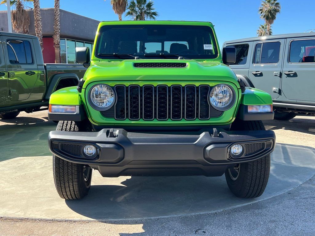 New 2025 Jeep Gladiator Sport AWD/4WD image 3