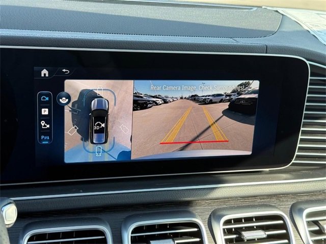 New 2026 Mercedes-Benz GLS 450 4MATIC image 16