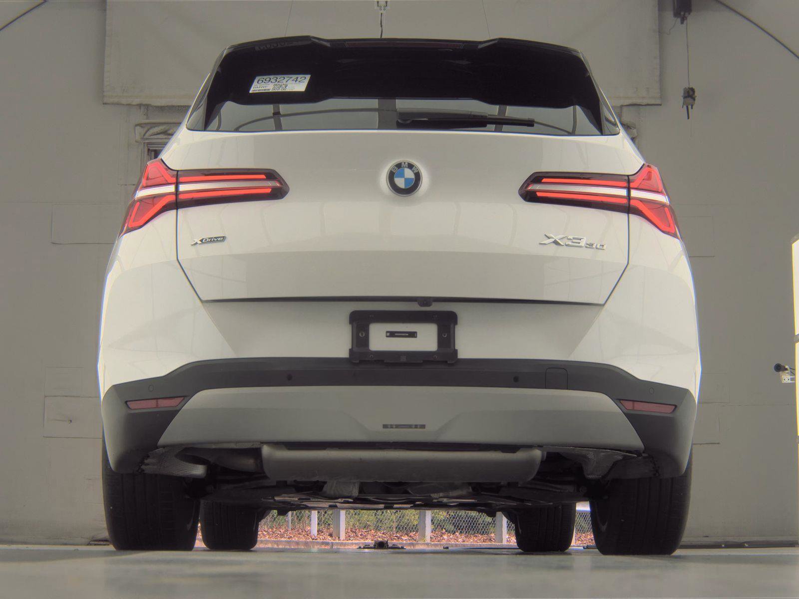 Used 2025 BMW X3 xDrive30i AWD/4WD image 5