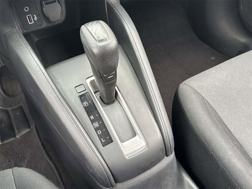 Used 2022 Nissan Versa S image 29