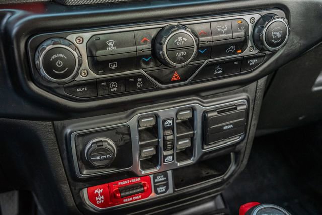 Used 2021 Jeep Gladiator Rubicon image 30