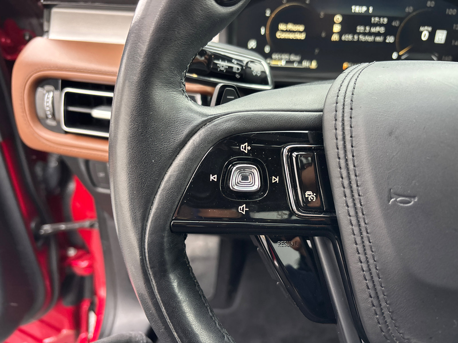 Used 2020 Lincoln Aviator Reserve w/ Equipment Group 202A image 19