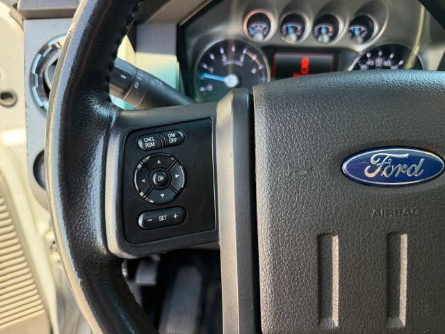 Used 2014 Ford F250 Lariat w/ Lariat Ultimate Package AWD/4WD image 28